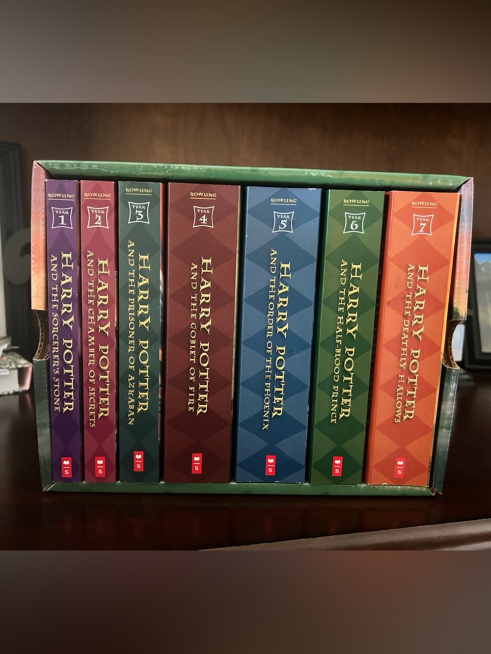 Harry Potter Paperback Box Set (Assorted Colors) - Classic Collector Edition